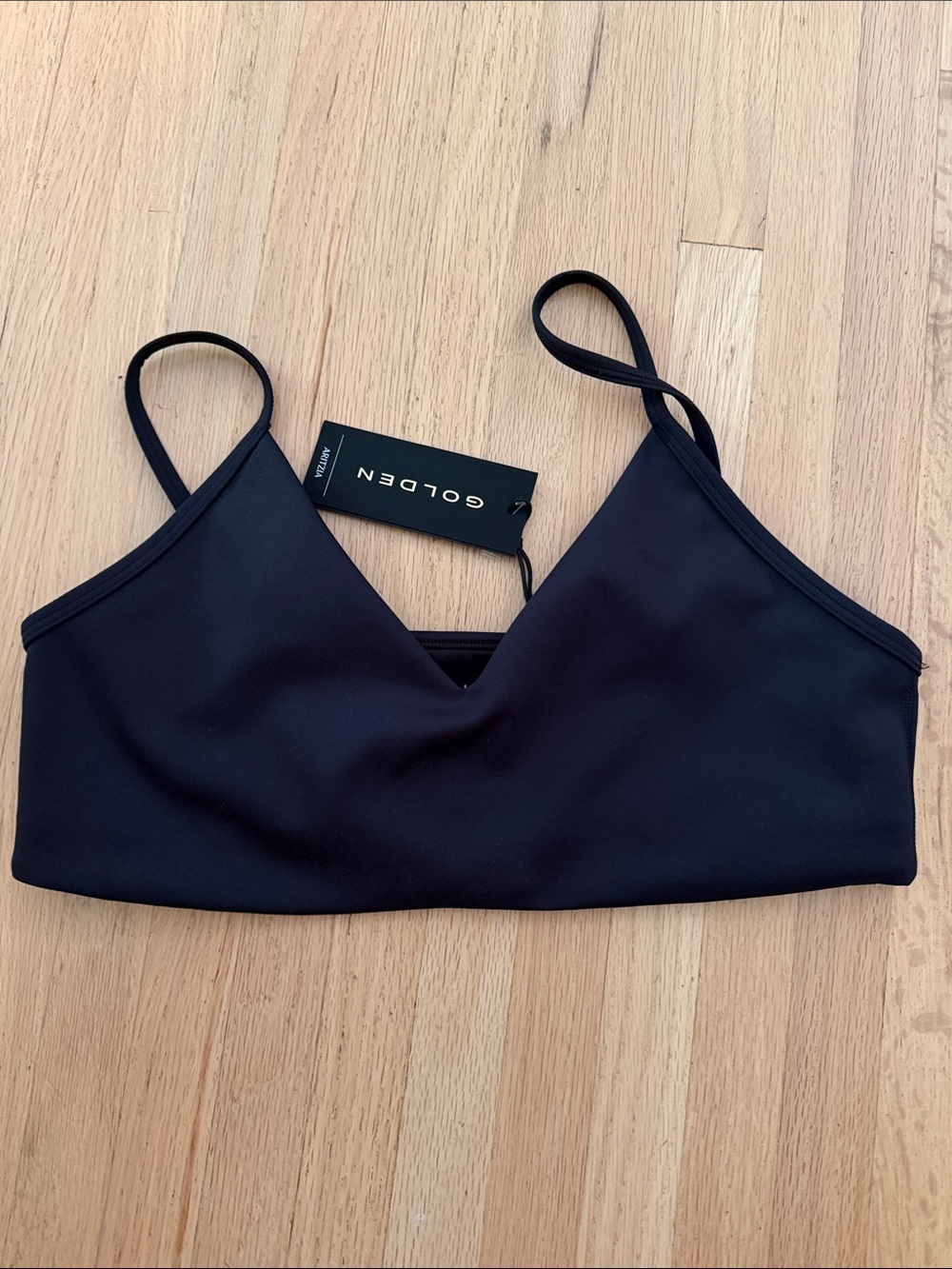 BNWT Aritzia Golden Hold Tight Black V-Neck Bralette Top - Large